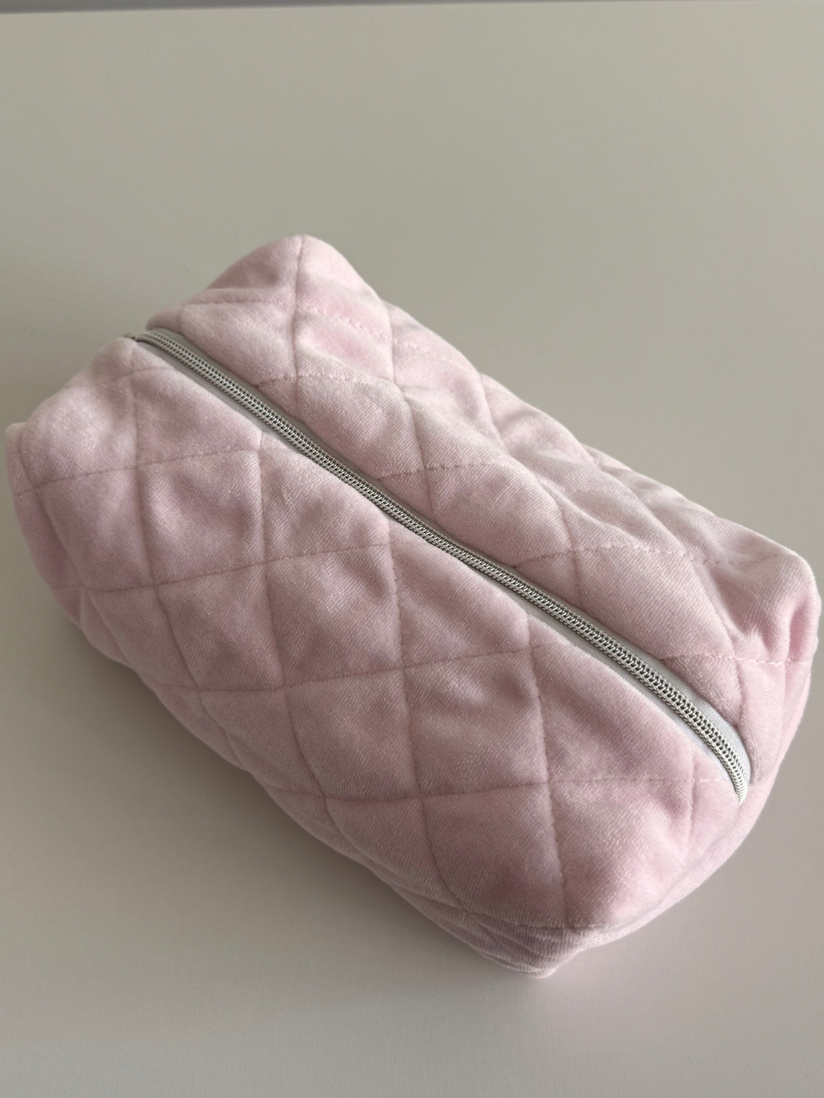 Kosmetiktasche – Rosa mit Blumenmuster – 24 cm